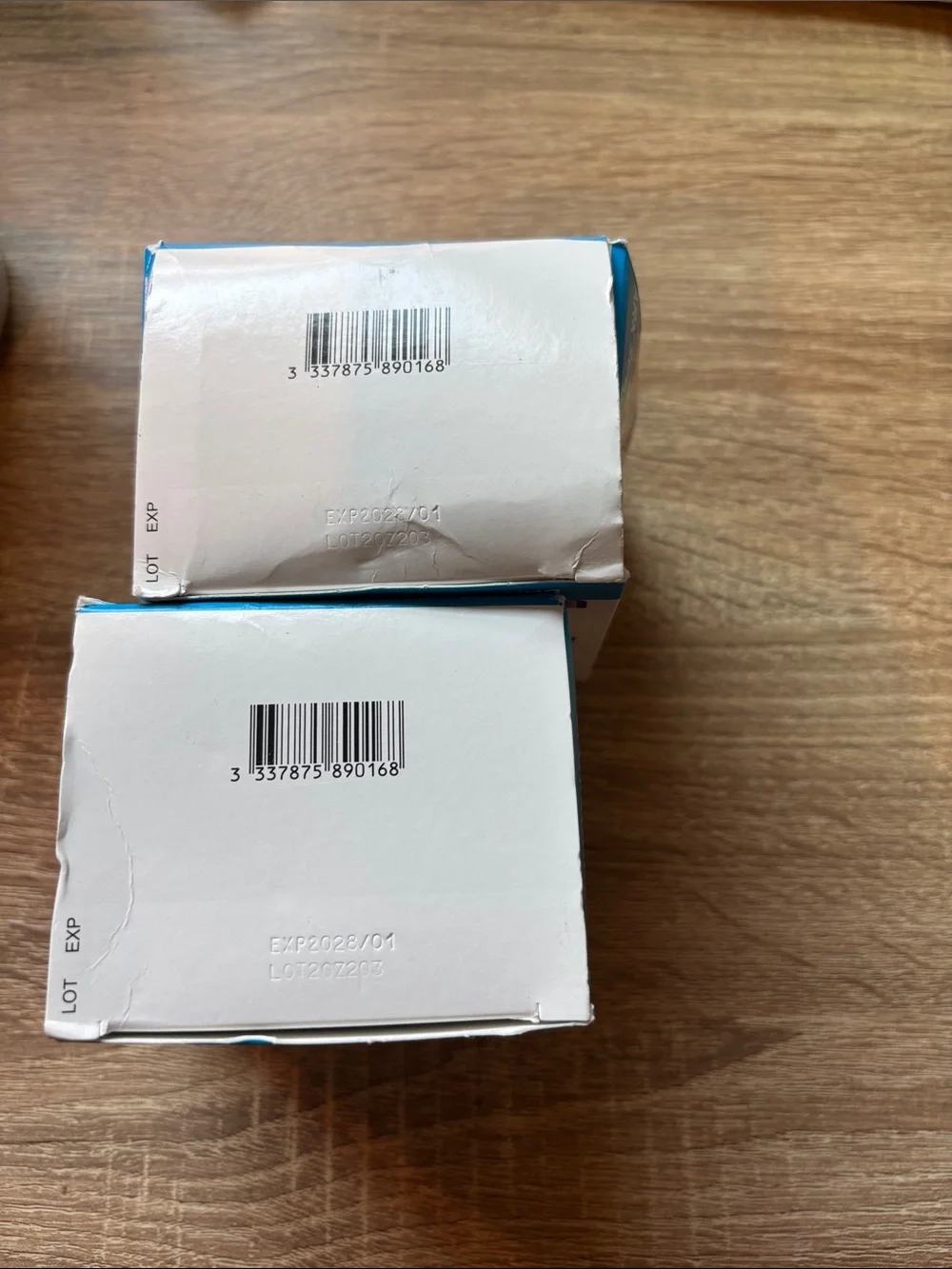 La roche posay Mela B3 Serum Dark Spot Corrector 30x3ml travel mini Set